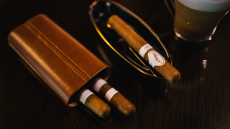 Exclusive Deals onDavidoff cigars